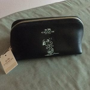 Coach Snoopy cosmetic case